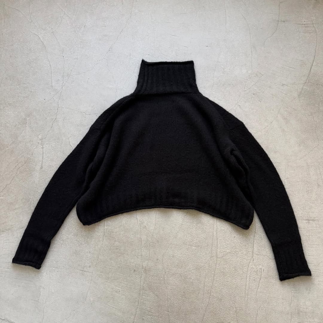 R&D.M.Co カシミアメリノハイネックセーター