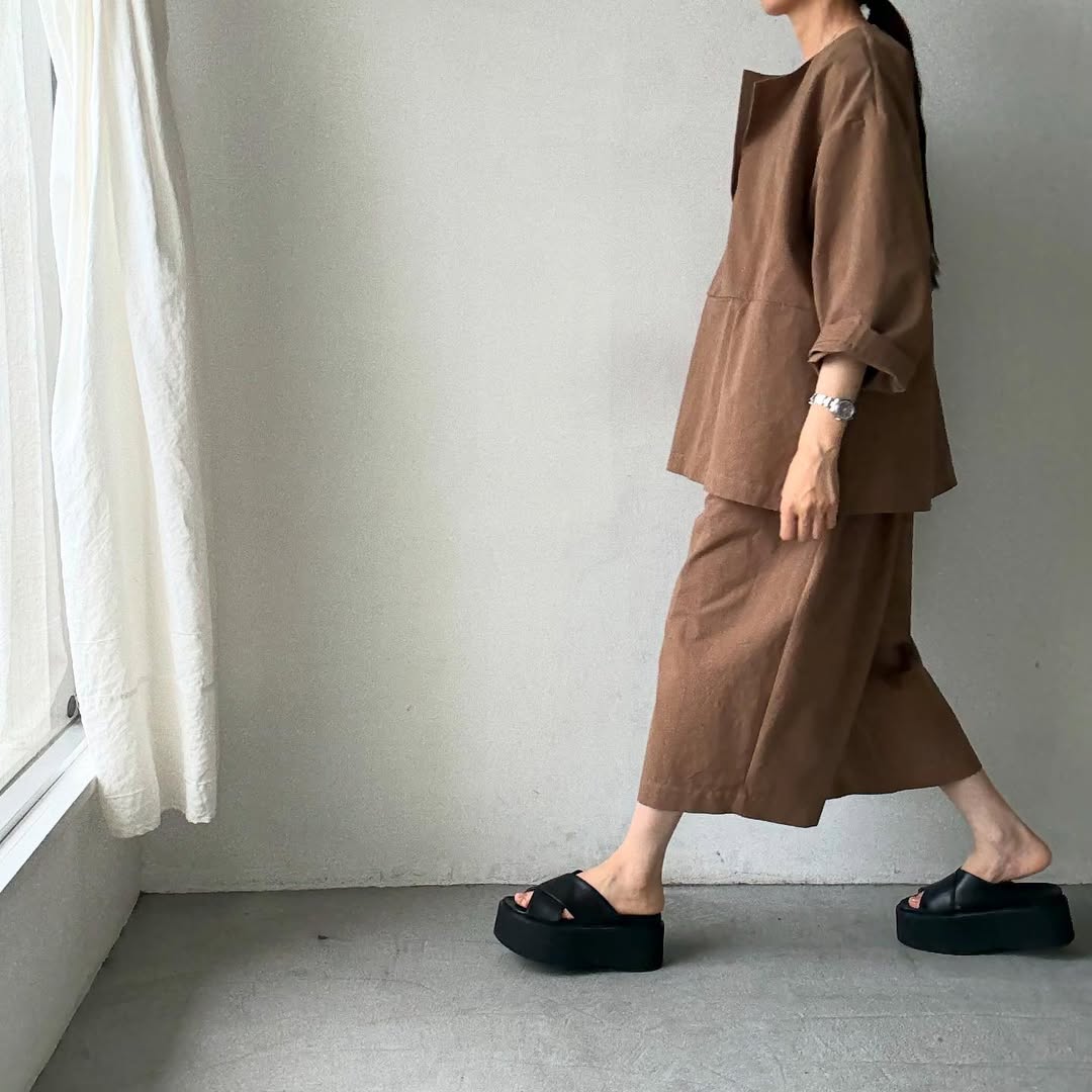atelier d'antan Bouvetコットンプルオーバー カーキ