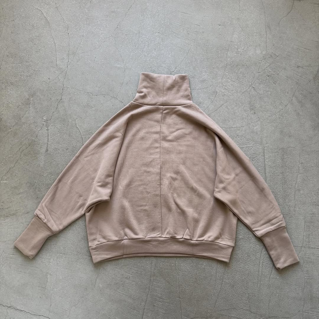 Linenya コットンハイネックプルオーバー ベージュ