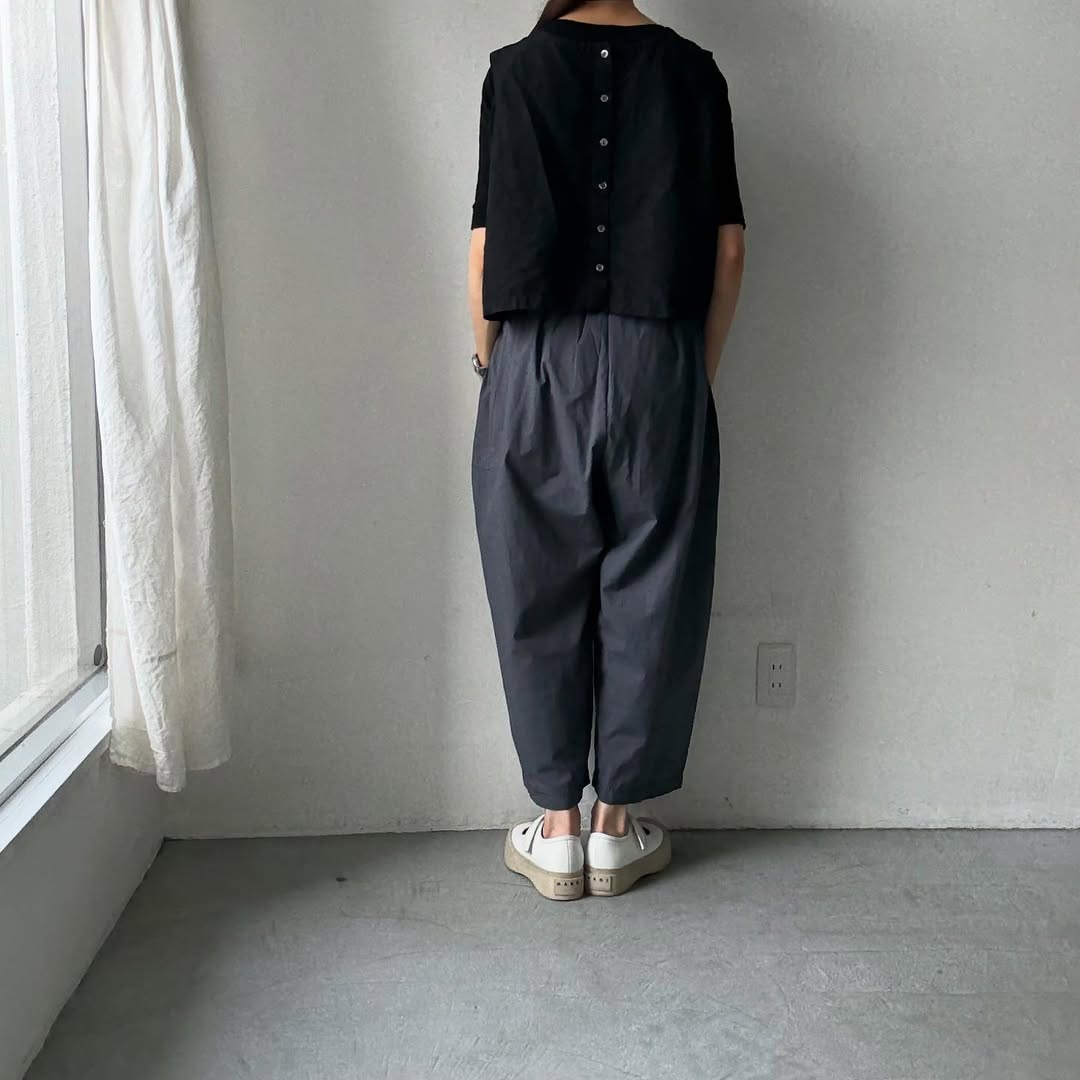 homspun パルキーシーチングコットンギャザーパンツ グレー