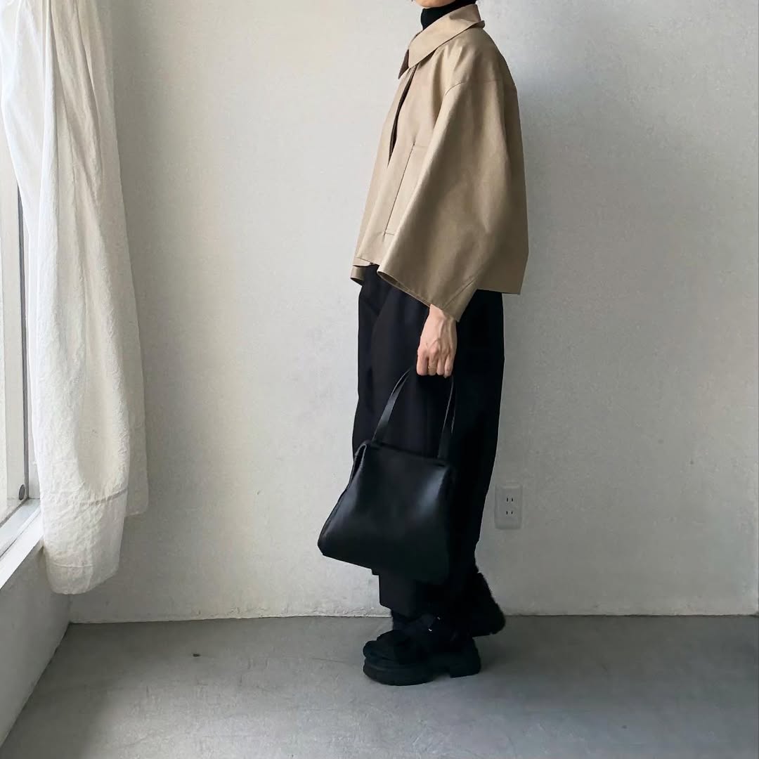 TENNE HANDCRAFTED MODERN ベンタイルショートケープコート