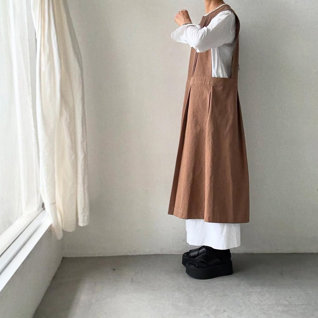 atelier d'antan kobell コットンエプロンドレス カーキ