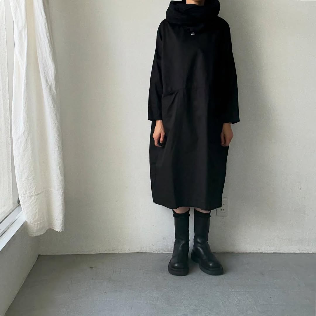 jujudhau コットンツイルイージードレス