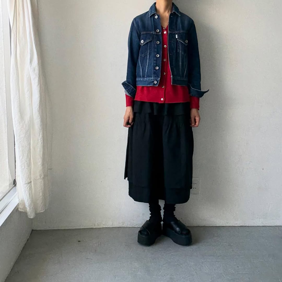 homspun ウールVネックカーディガン レッド