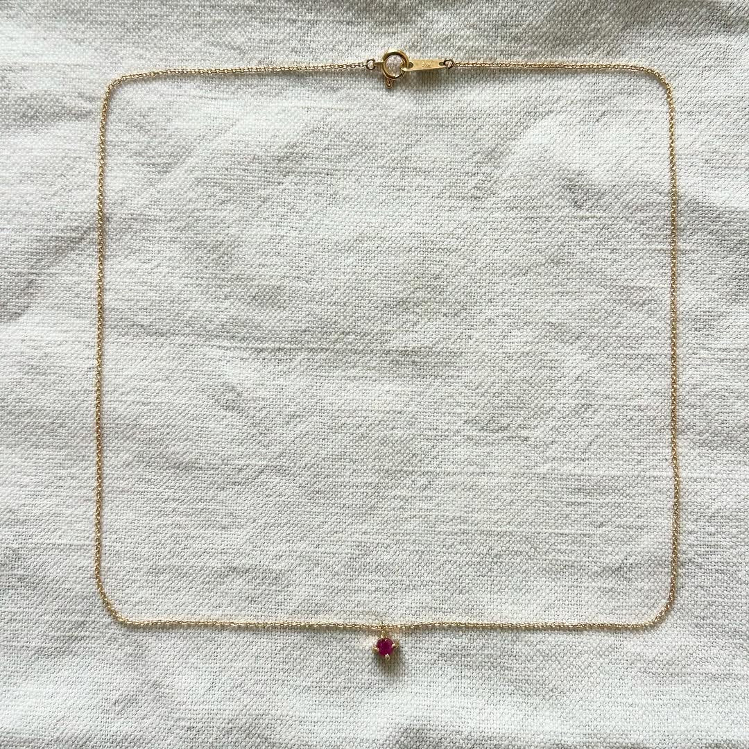 Toile Bijoux ファセットカットルビーネックレス