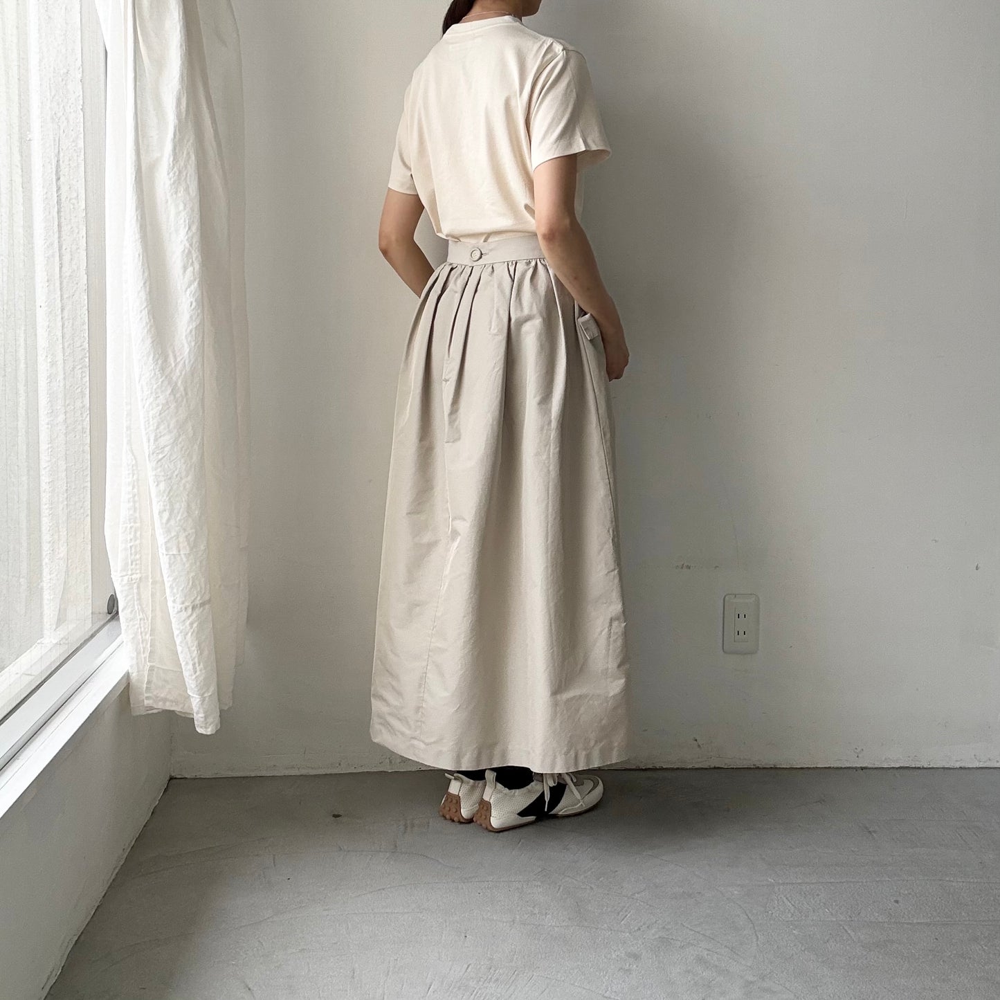 OLDMANS TAILOR OMTフロッキープリントロゴ半袖Tシャツ