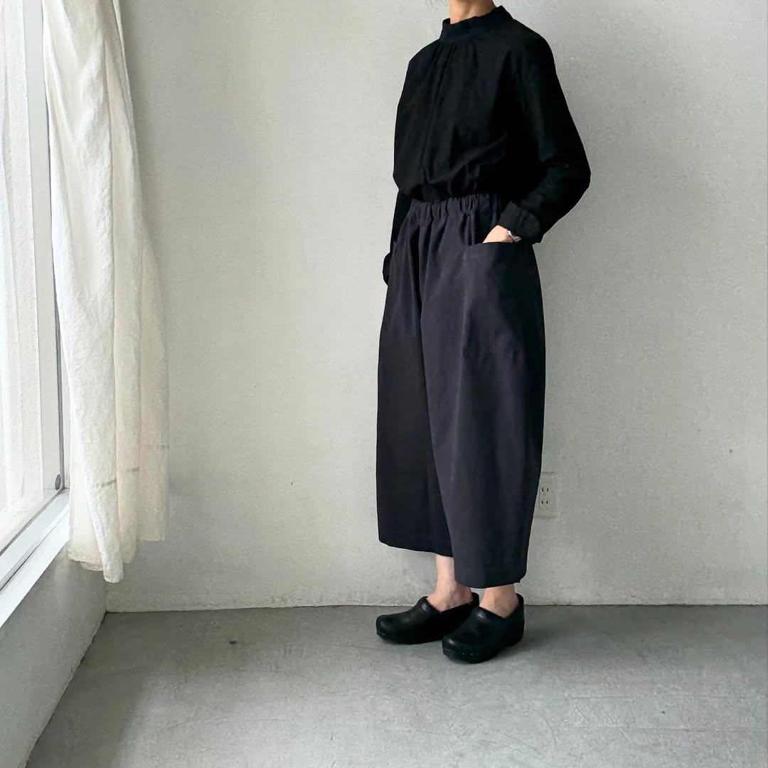 atelier d'antan Perriereコットンワイドパンツ ダークグレー