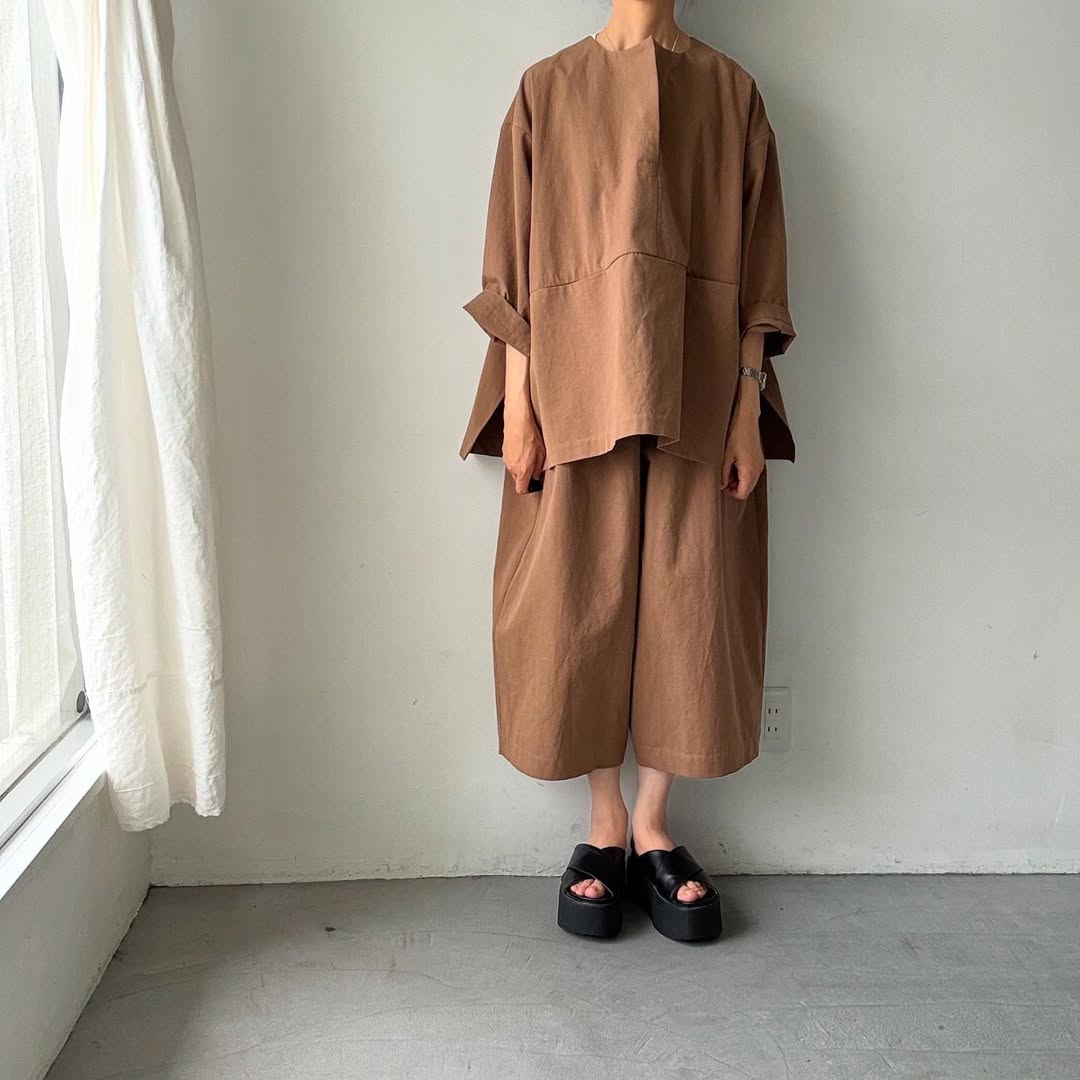 atelier d'antan Bouvetコットンプルオーバー カーキ
