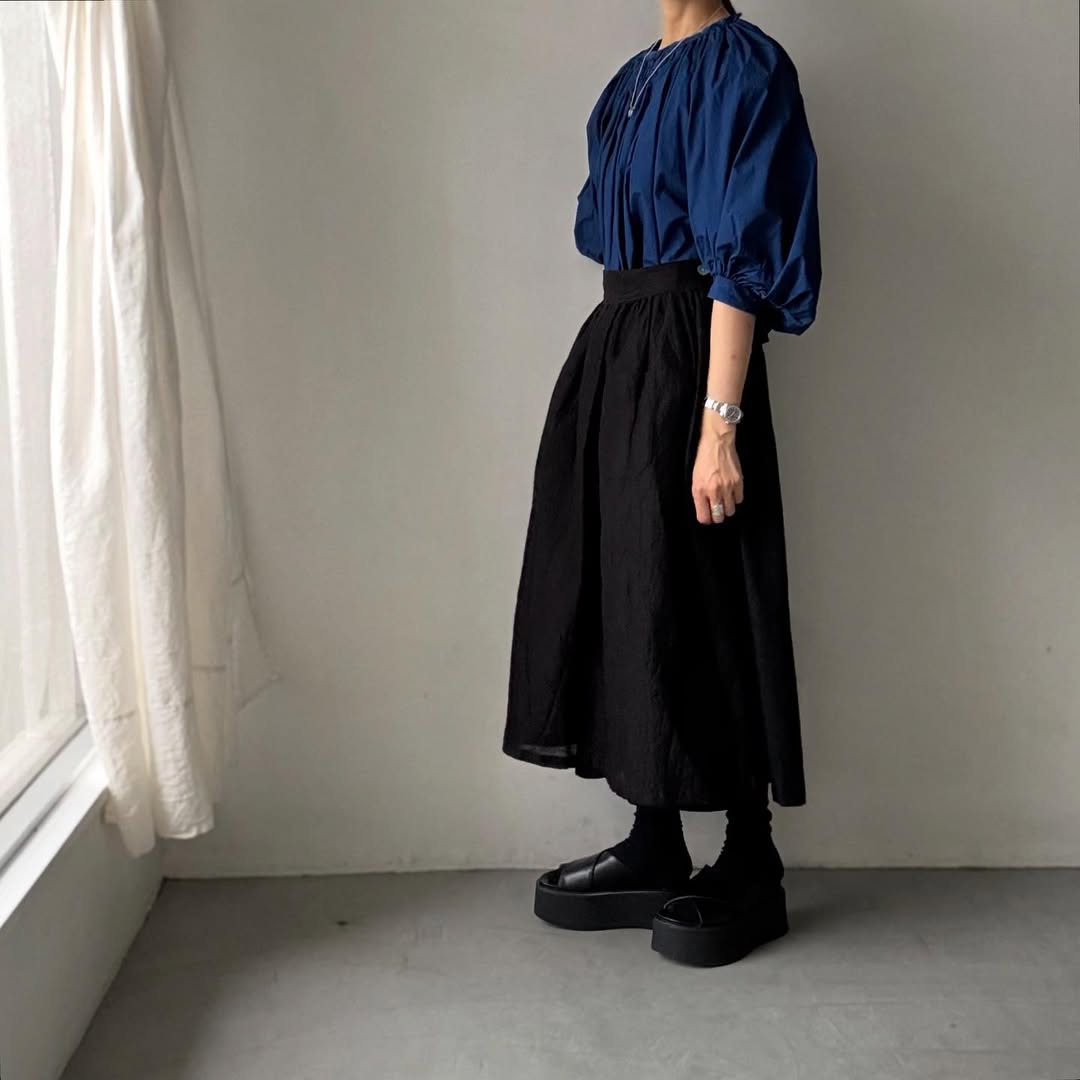 R&D.M.Co インディゴブルーギャザースモック