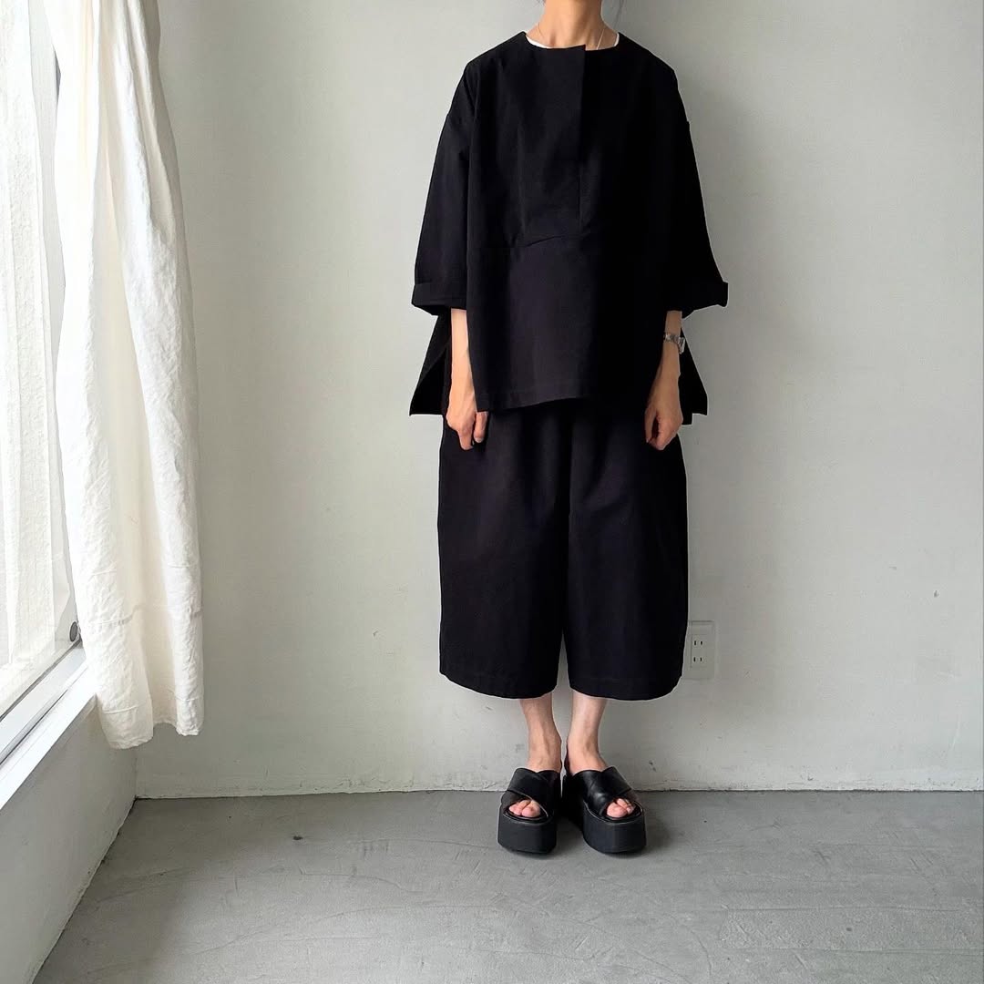 atelier d'antan Perriereコットンワイドパンツ ブラック