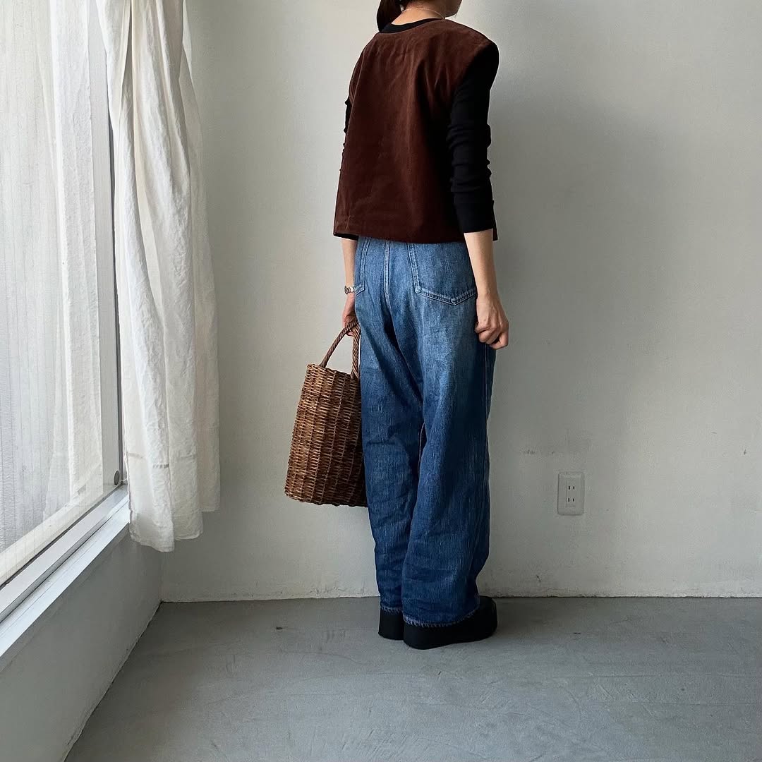 R&D.M.Co ブラウンベアーズベルベットボタンビブ ブラウン