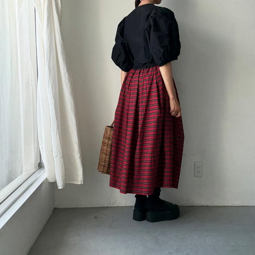 R&D.M.Co コットンポリエステルタフタビッグバルーンスリーブブラウス