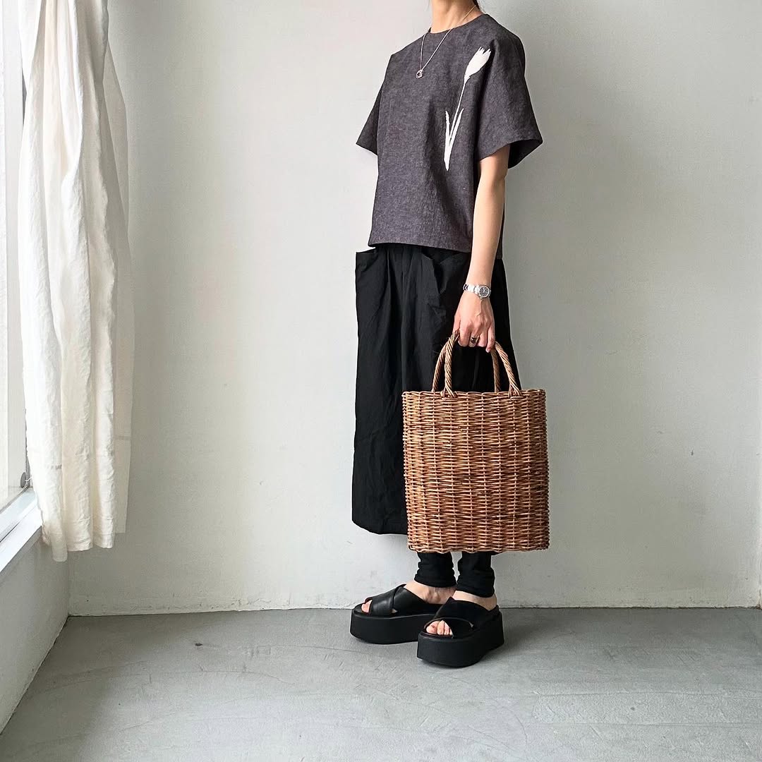 atelier naruse チューリップコットンリネンスモックブラウス