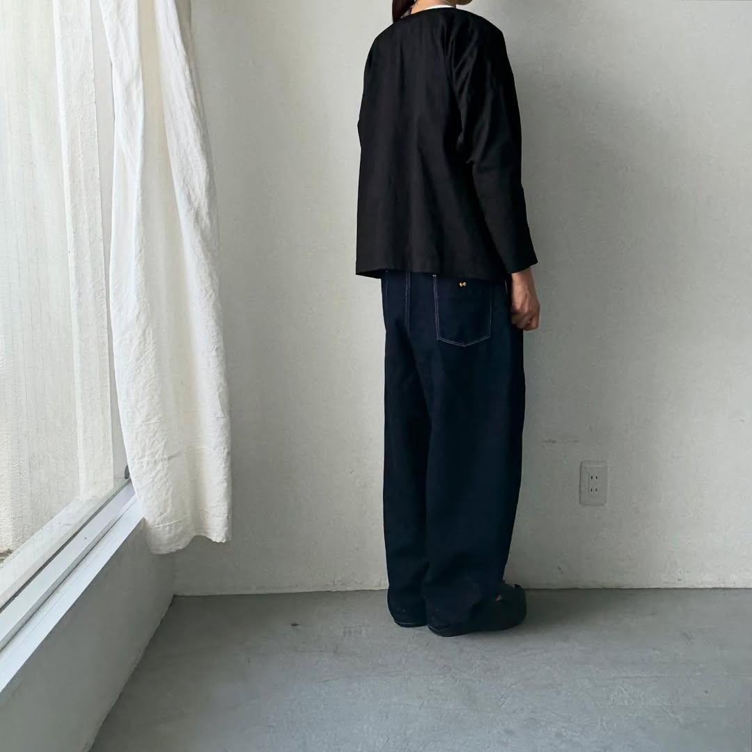 jujudhau コットンツイルダブルボタンシャツ