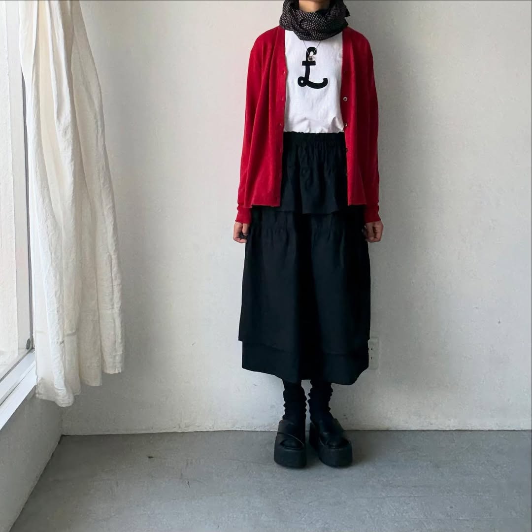 homspun ウールVネックカーディガン レッド