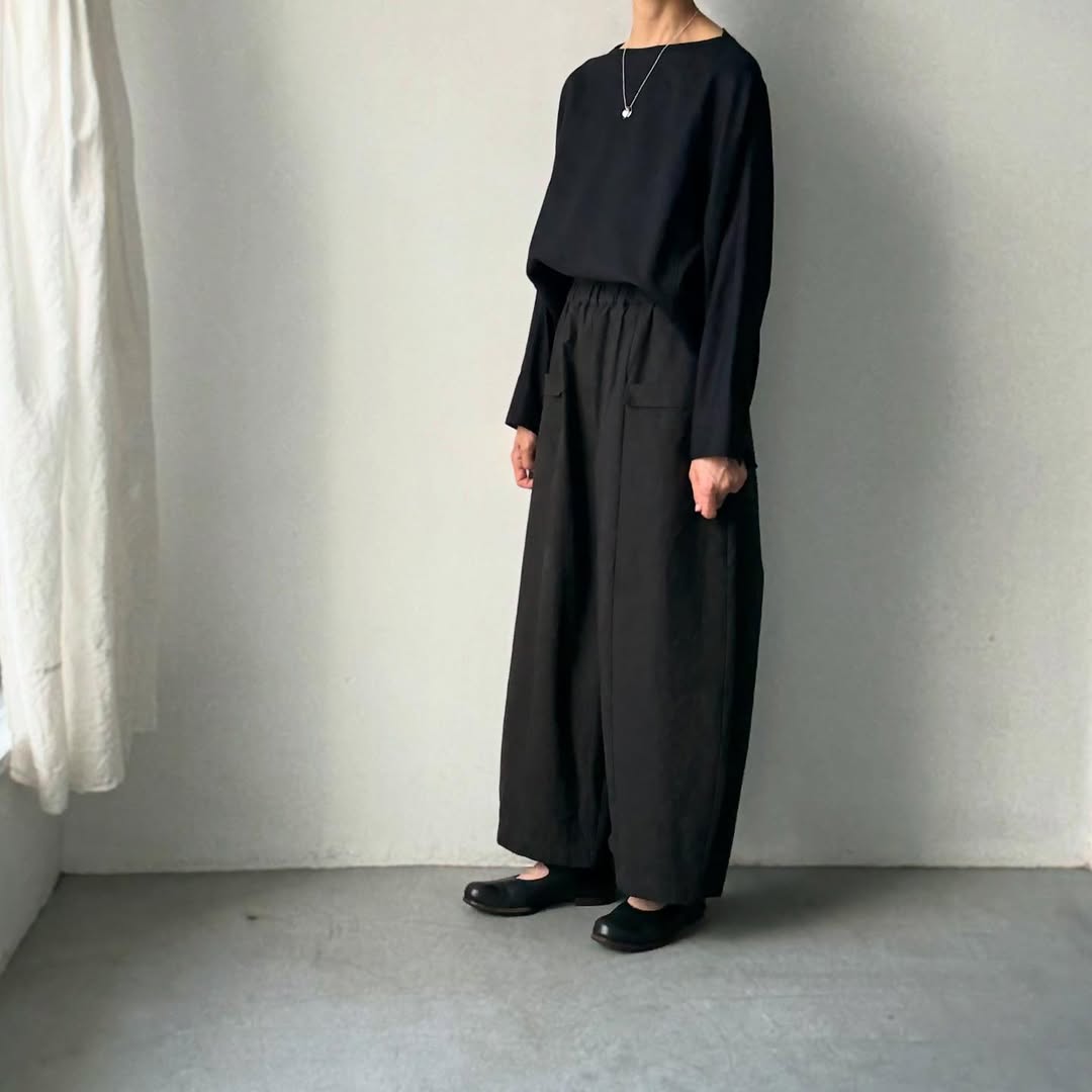 MAGALI コットンリネンアンティークキャンバスフラップパンツ ブラック