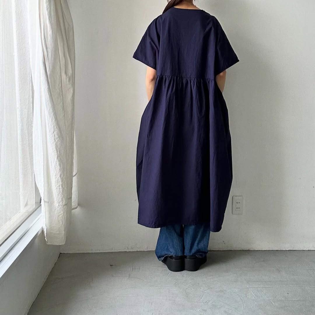 homspun コンパクトウェザービッグギャザーワンピース ネイビー