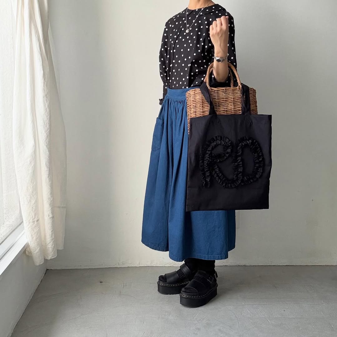 R&D.M.Co RDフリル刺繍バッグ