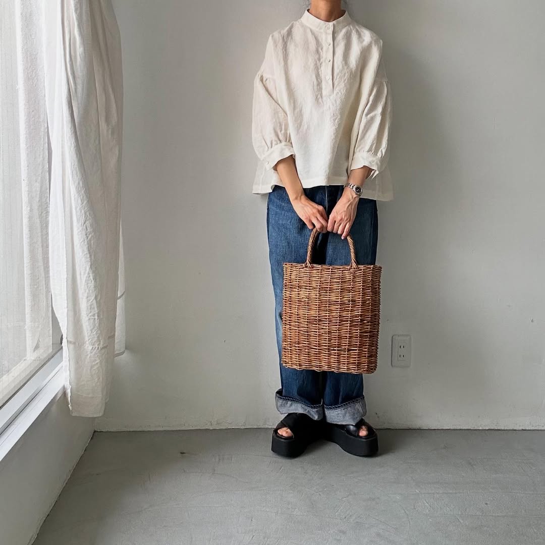 Linenya リネンスタンドカラーブラウス ホワイト