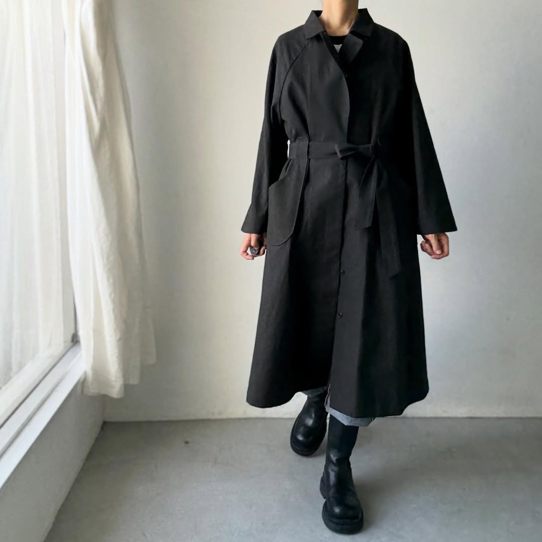 MAGALI コットンリネンアンティークキャンバストレンチコート ブラック