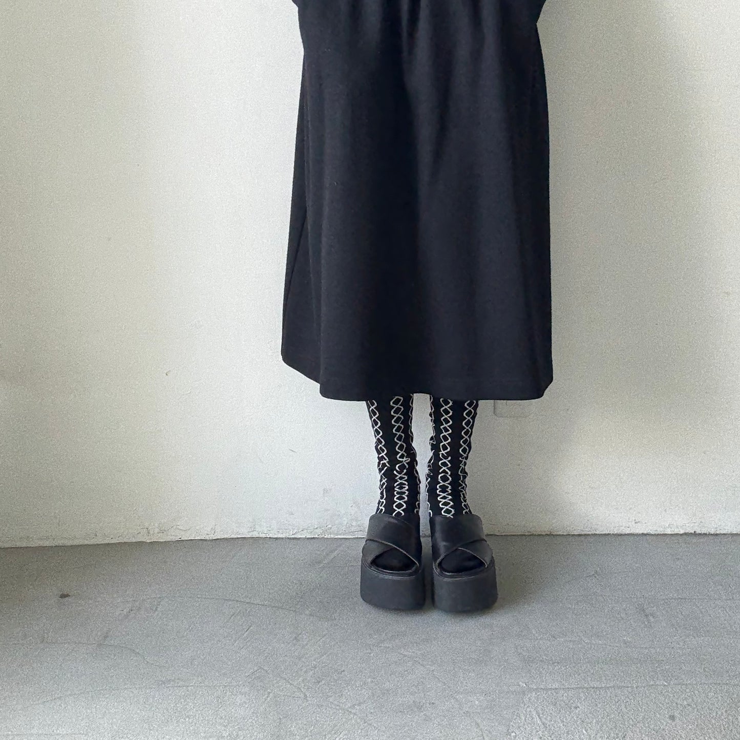 atelier naruse ウールループハイソックス