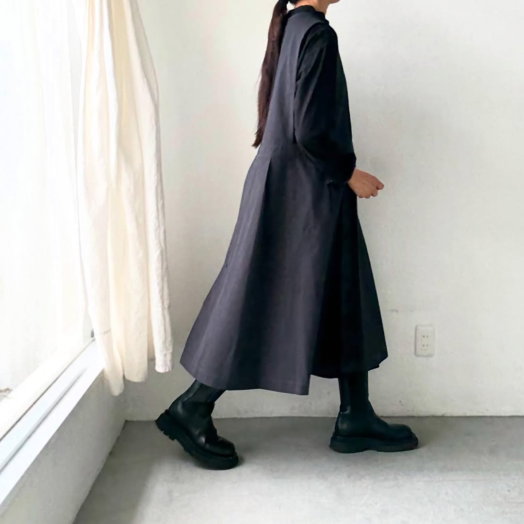 atelier d'antan kobell コットンエプロンドレス ダークグレー