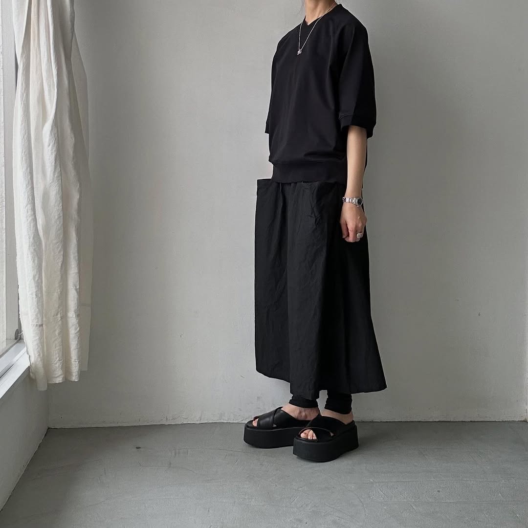 atelier naruse オーガニックコットン半袖スウェットシャツ