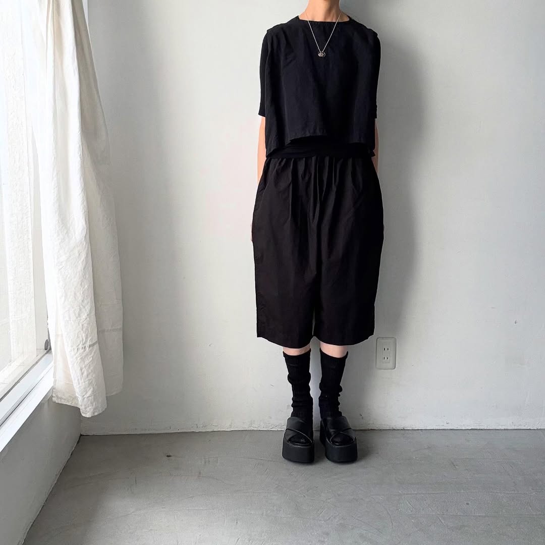R&D.M.Co ガーメントダイタイプライターハーフゴムパンツ ブラック