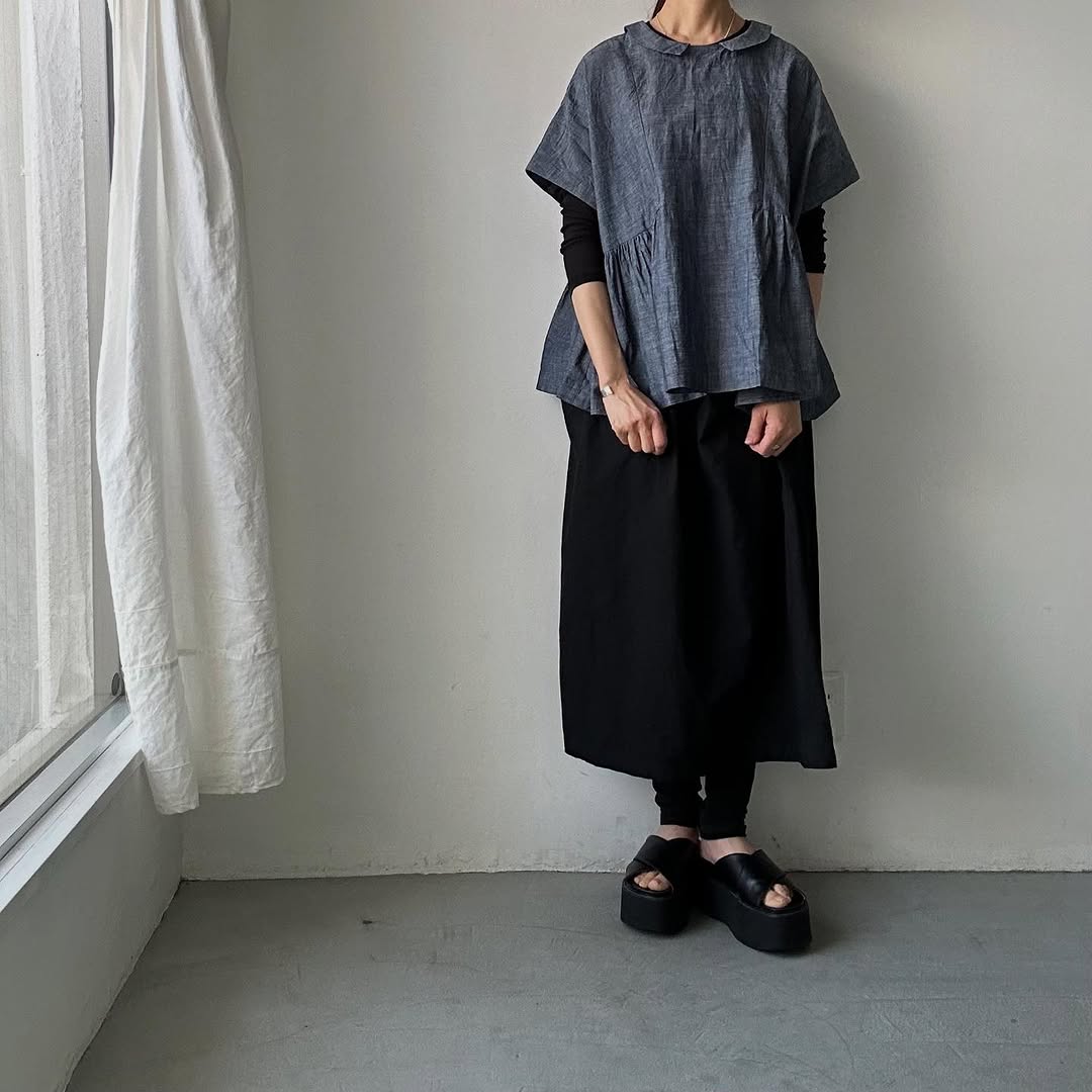 MAGALI インディゴコットンウエストギャザープルオーバー