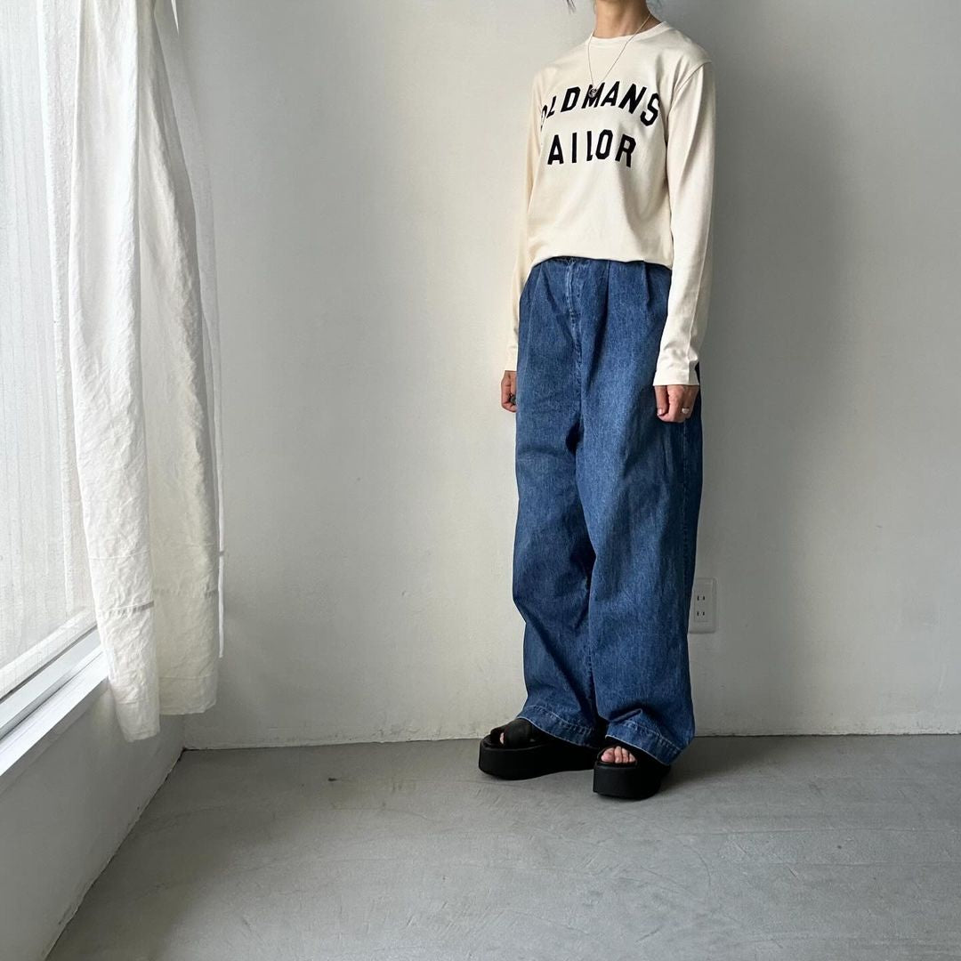 OLDMANS TAILOR OMTフロッキープリントロゴ長袖Tシャツ