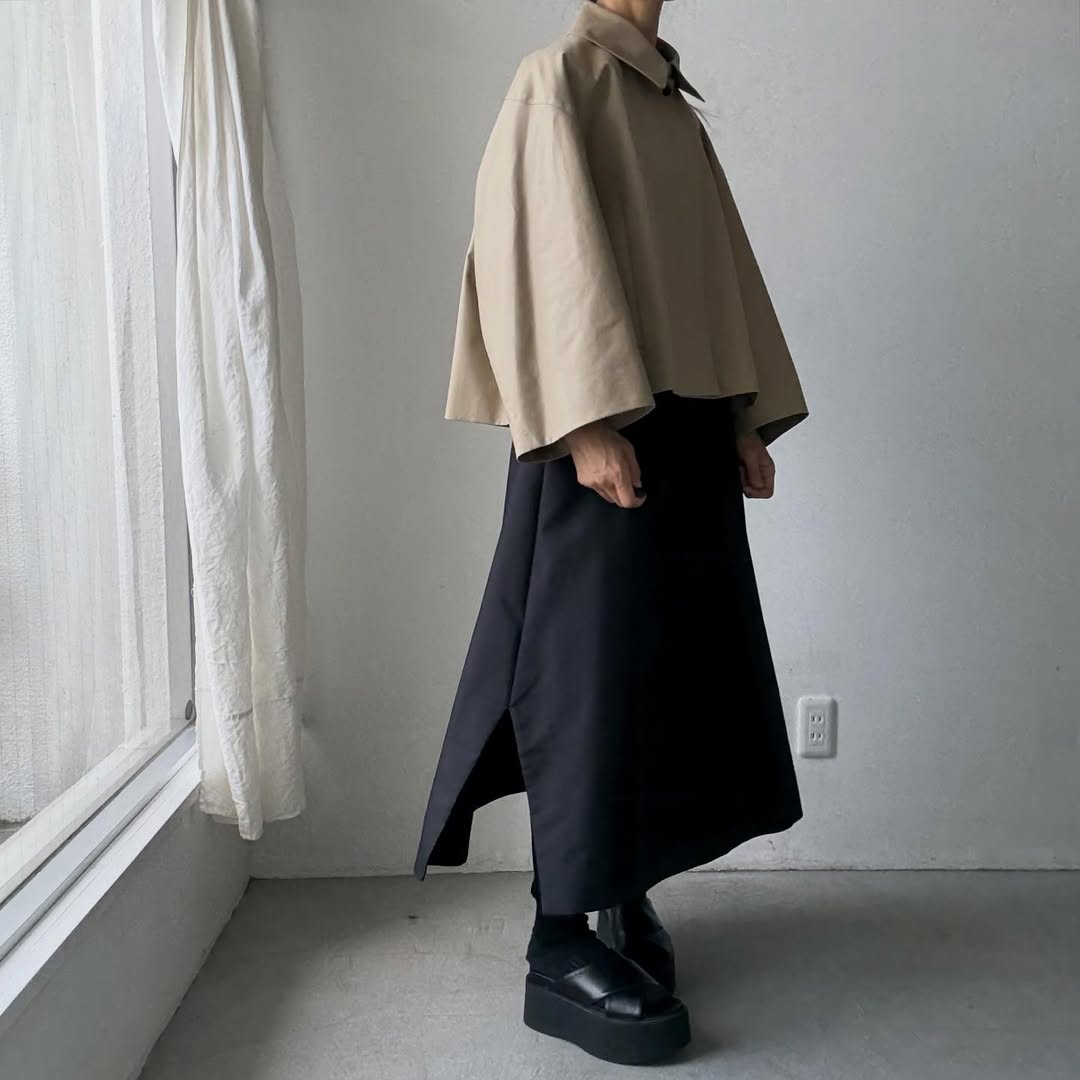TENNE HANDCRAFTED MODERN ベンタイルショートケープコート