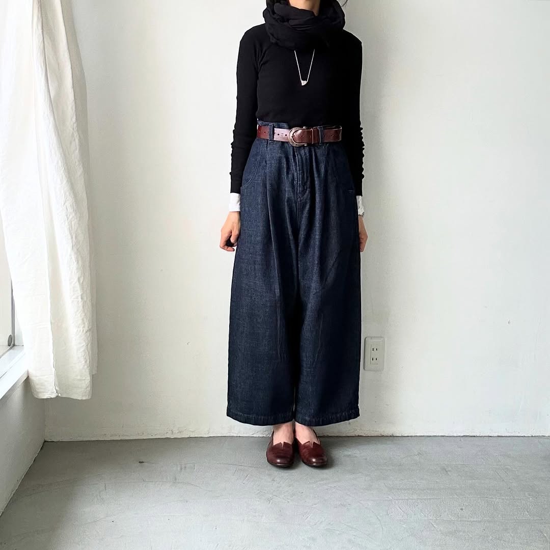 atelier naruse コットンデニムタックパンツ size 1
