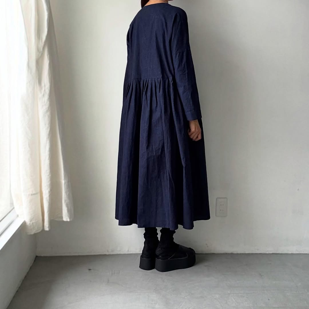 MAGALI インディゴコットンリネンフリルワンピース