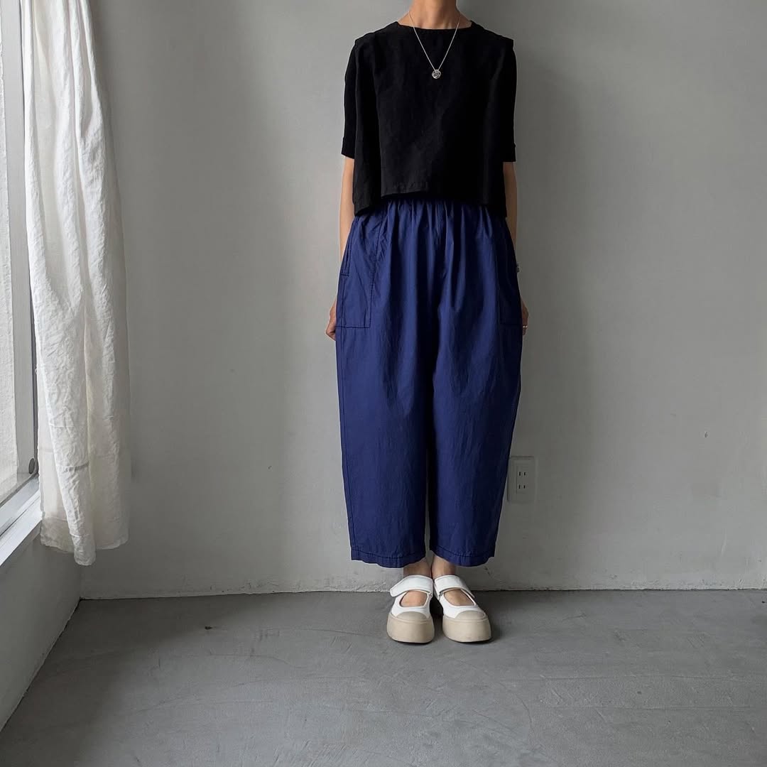 homspun パルキーシーチングコットンギャザーパンツ ブルー