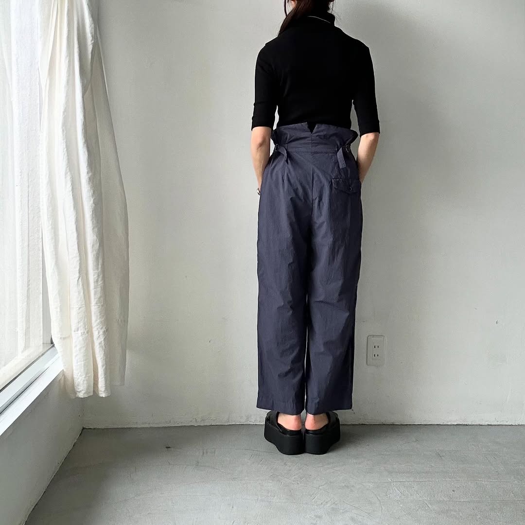 ゴーシュ ドライローンサイドアジャストワイドパンツ グレイッシュネイビー
