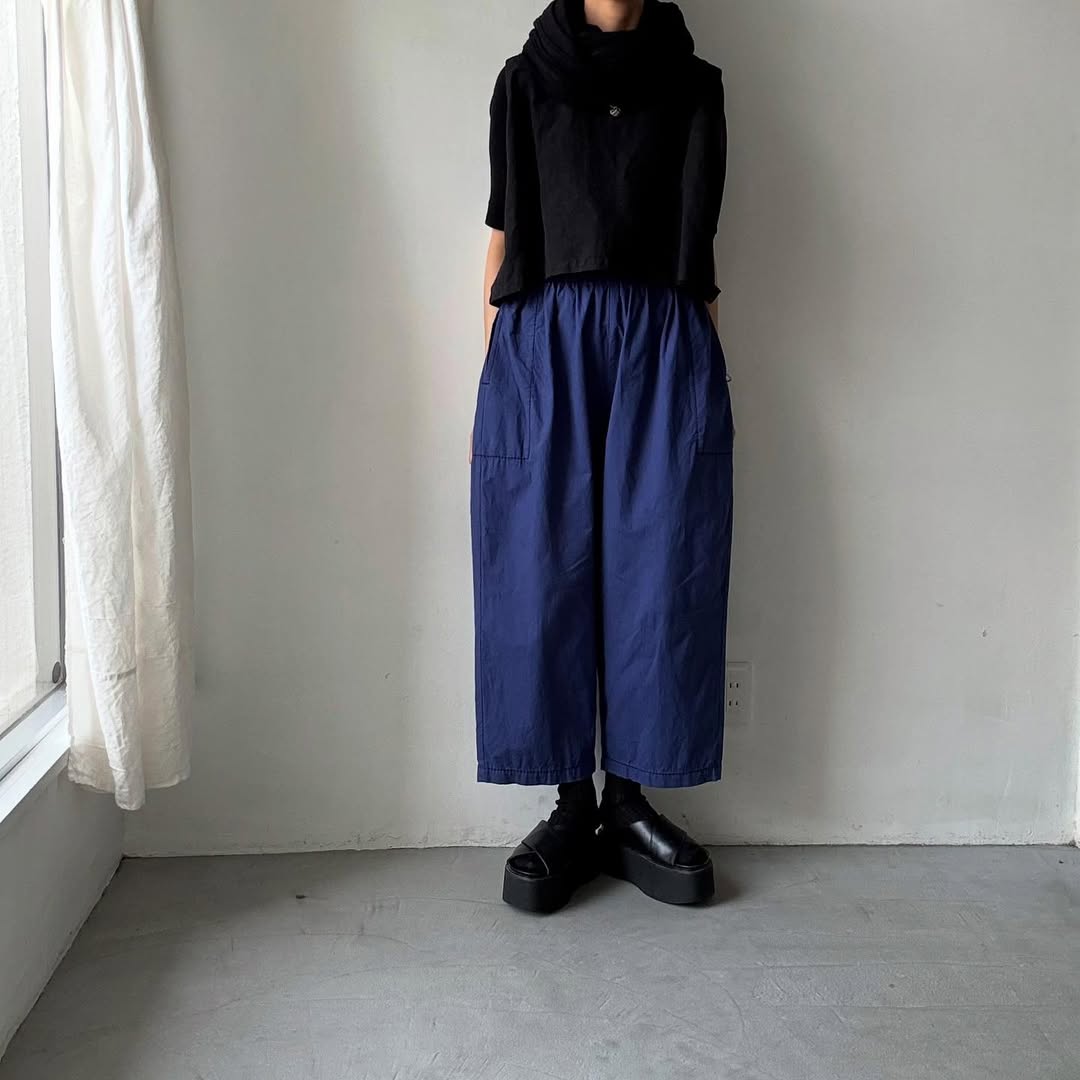 homspun パルキーシーチングコットンギャザーパンツ ブルー