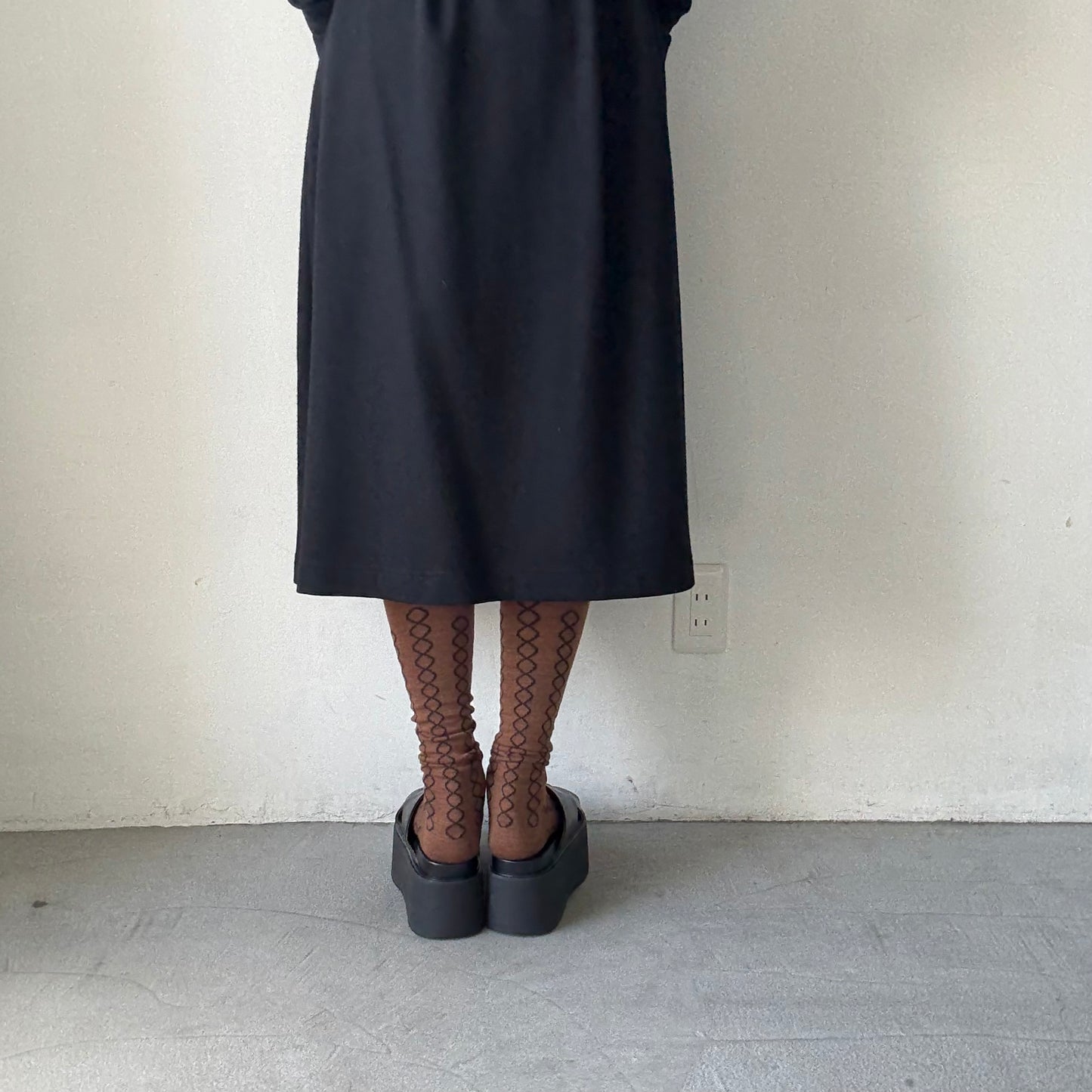 atelier naruse ウールループハイソックス
