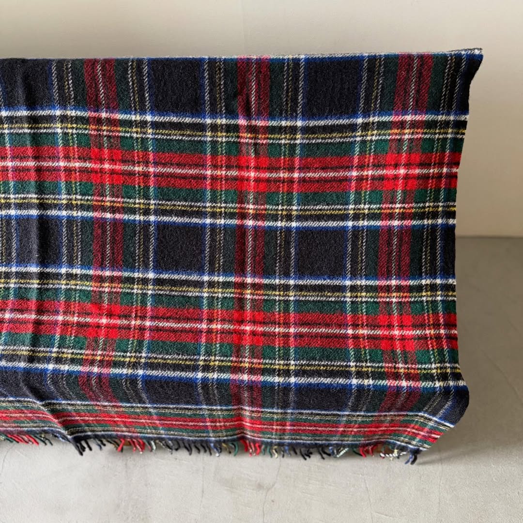 TWEED MILL ウールブランケット
Black stewart
