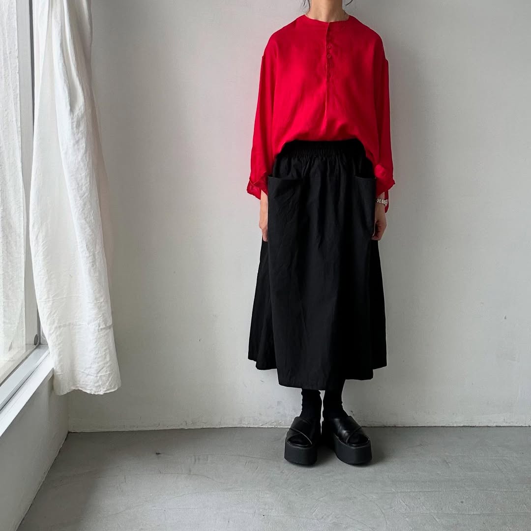 atelier naruse リネンスモックブラウス レッド