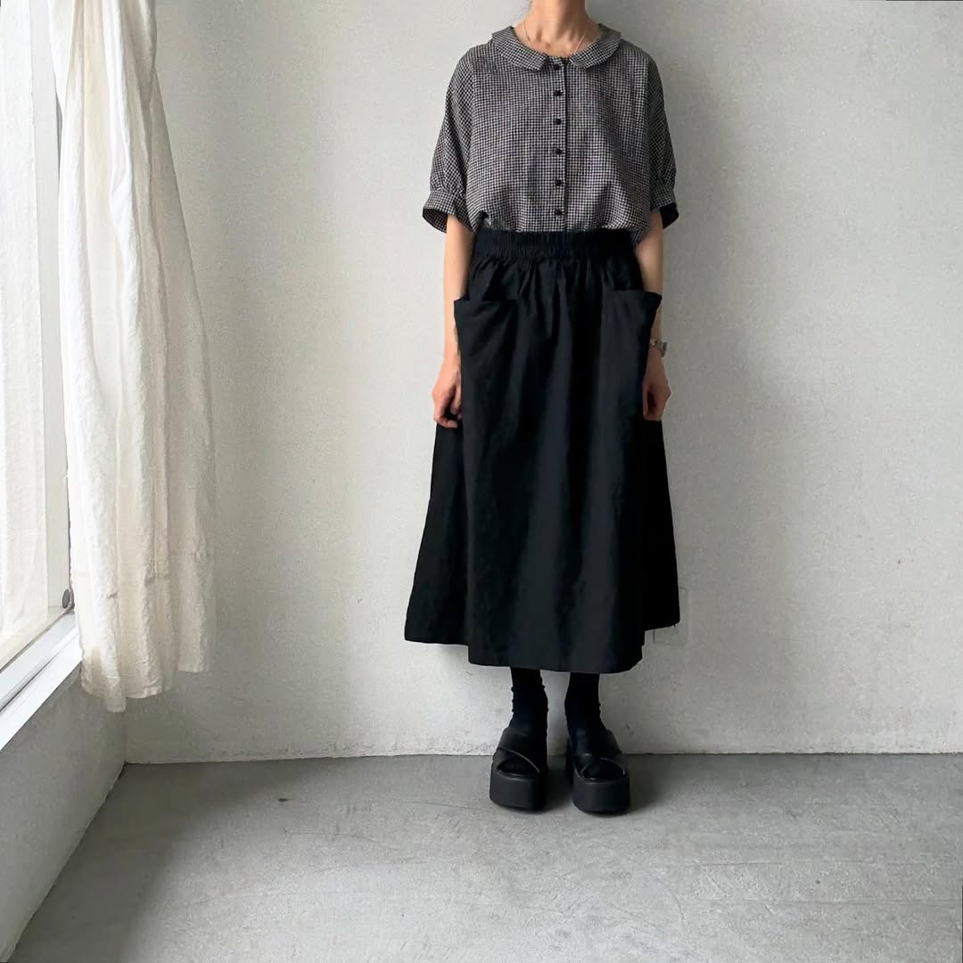 MAGALI リネンコットンギンガムフラットカラーブラウス