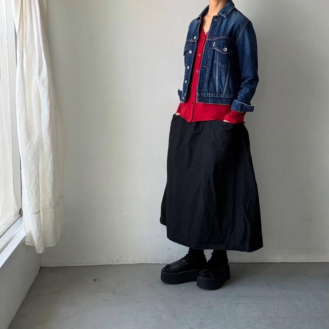 homspun ウールVネックカーディガン レッド