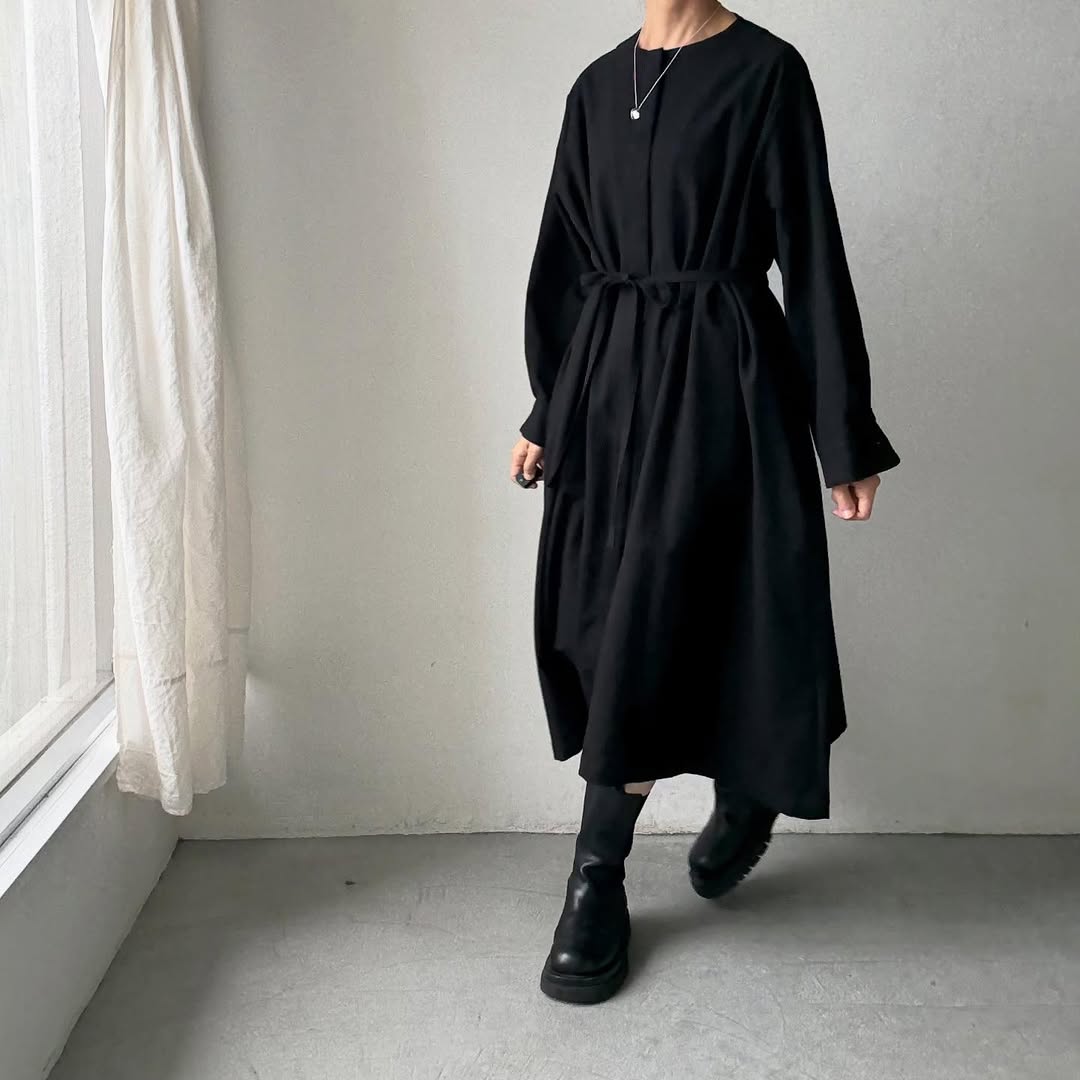 atelier naruse コットンウールシャツワンピース