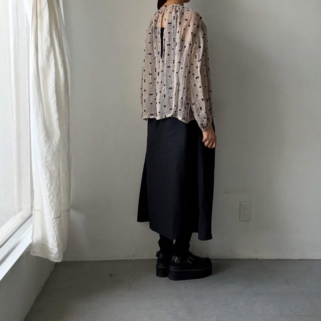 kijinokanosei ソリティアリネンガーゼスモックブラウス