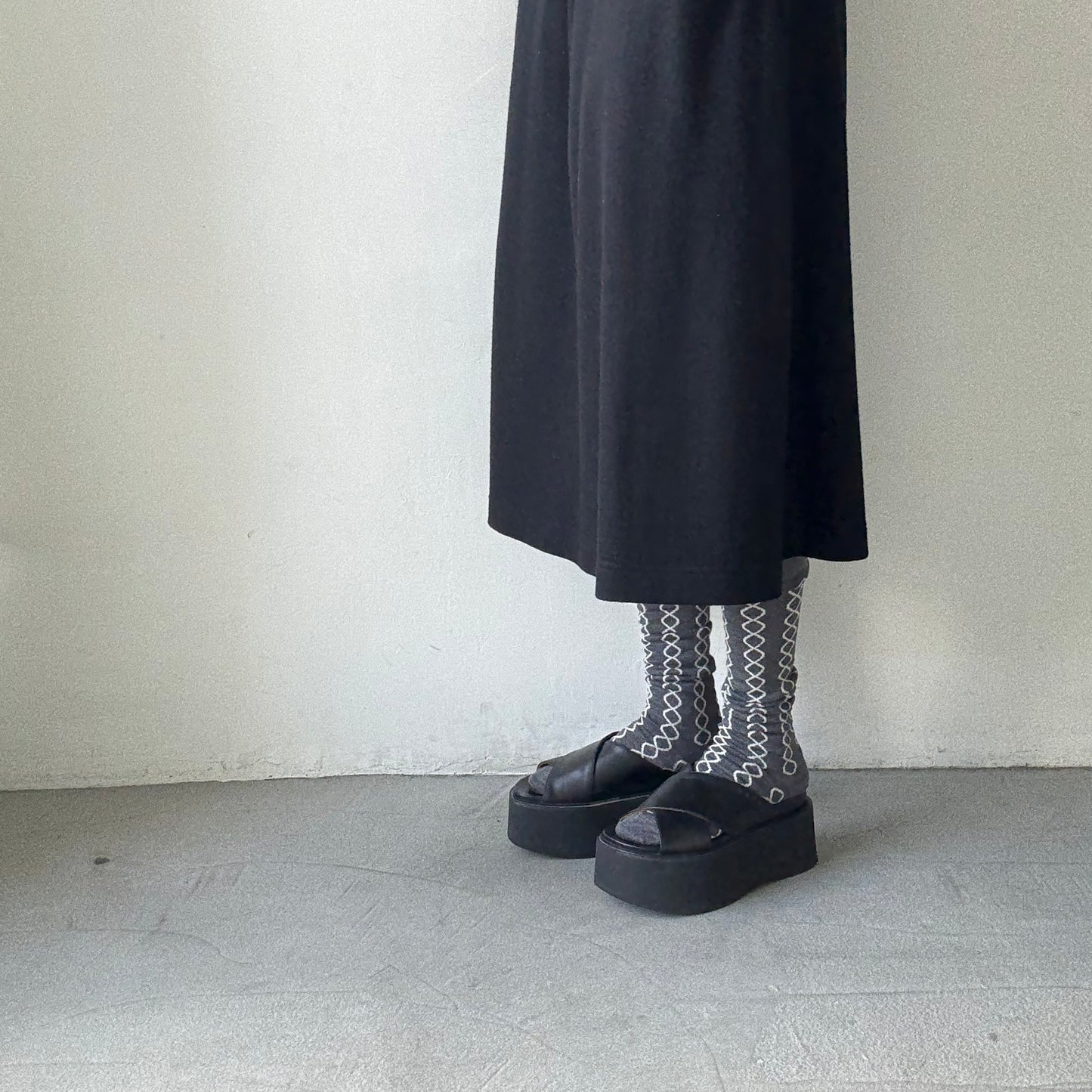atelier naruse ウールループハイソックス