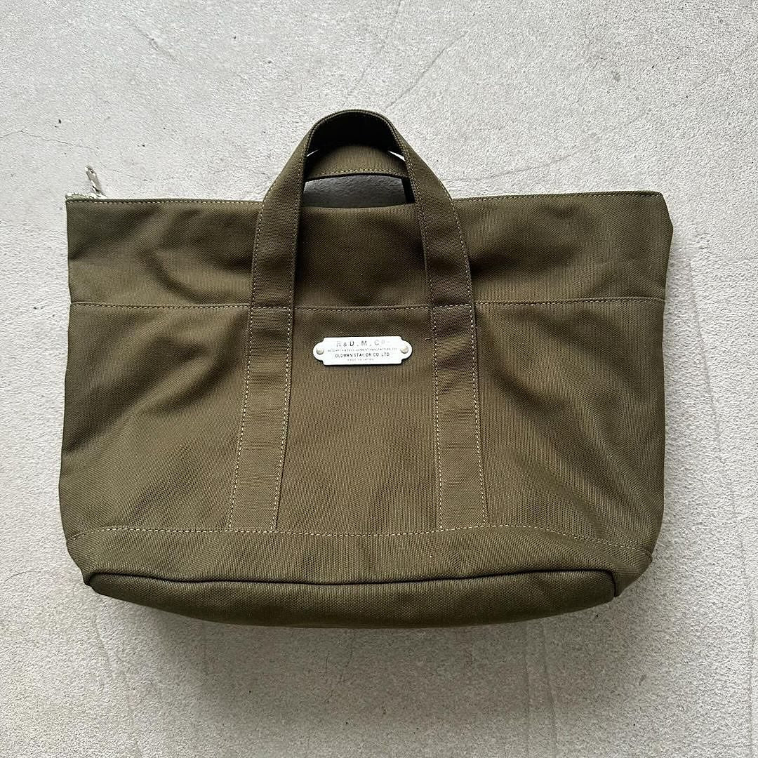 R&D.M.Co トートバッグ(ファスナー付) カーキ