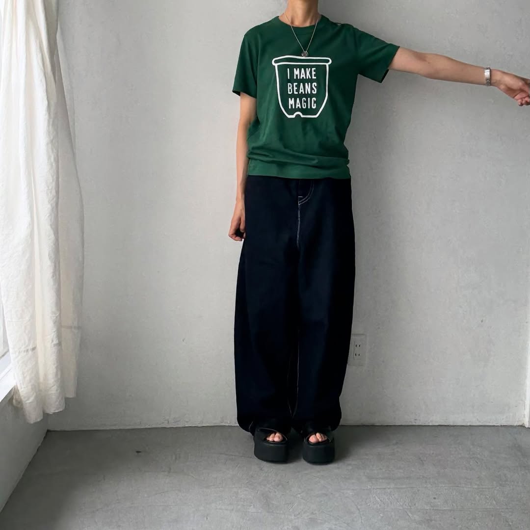 R&D.M.Co ビーンズマジック半袖Tシャツ