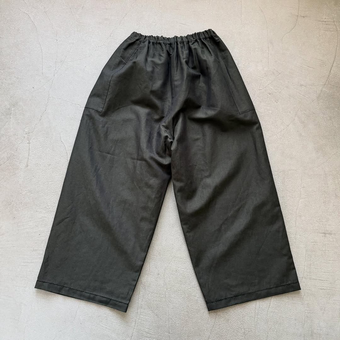 homspun ウールリネンギャザーワイドパンツ ダークグリーン