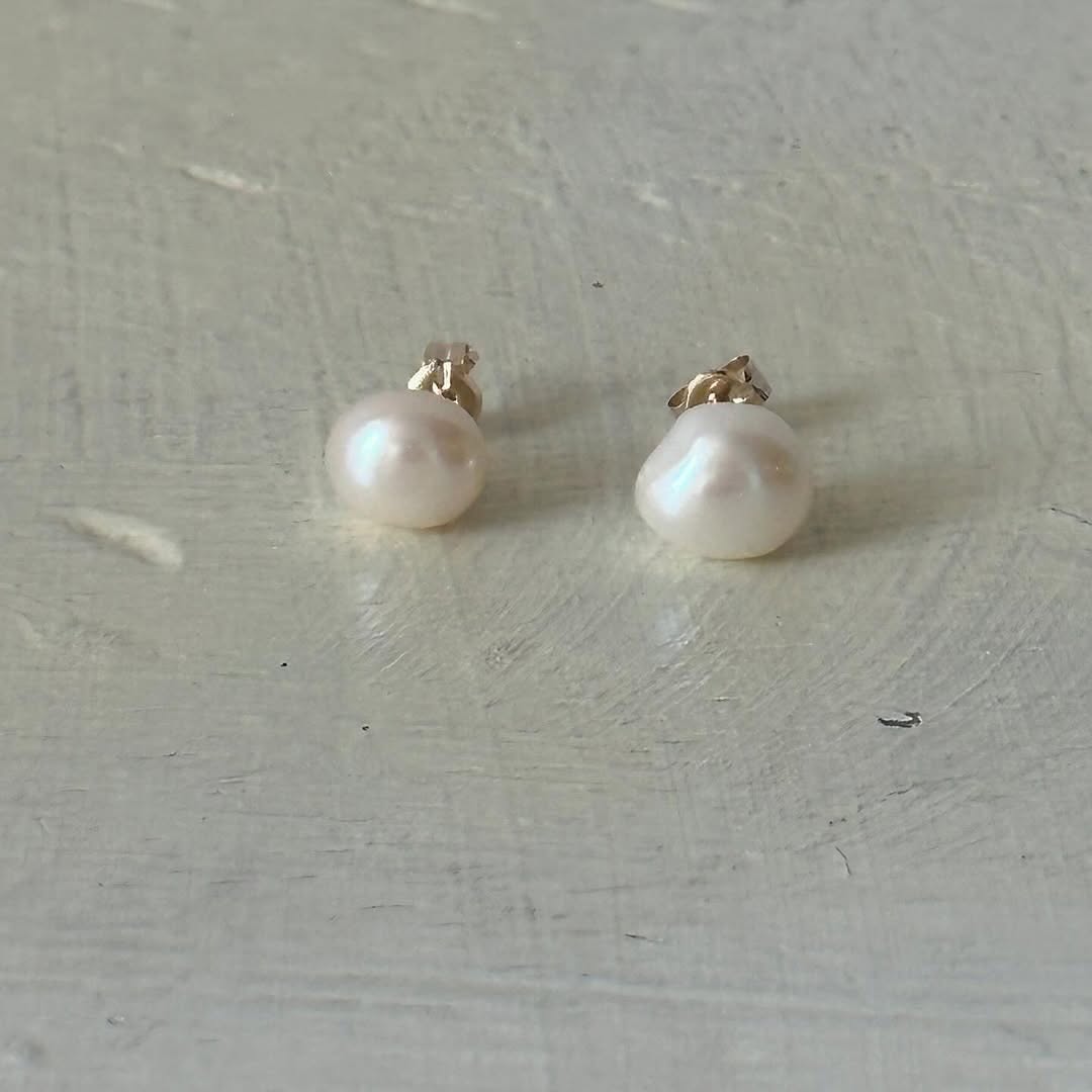 Toile Bijoux 大粒パールピアス