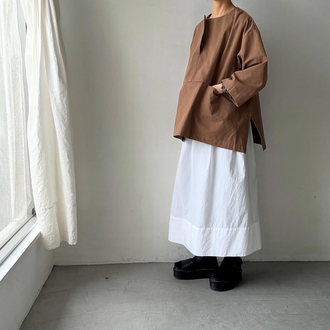 atelier d'antan Bouvetコットンプルオーバー カーキ