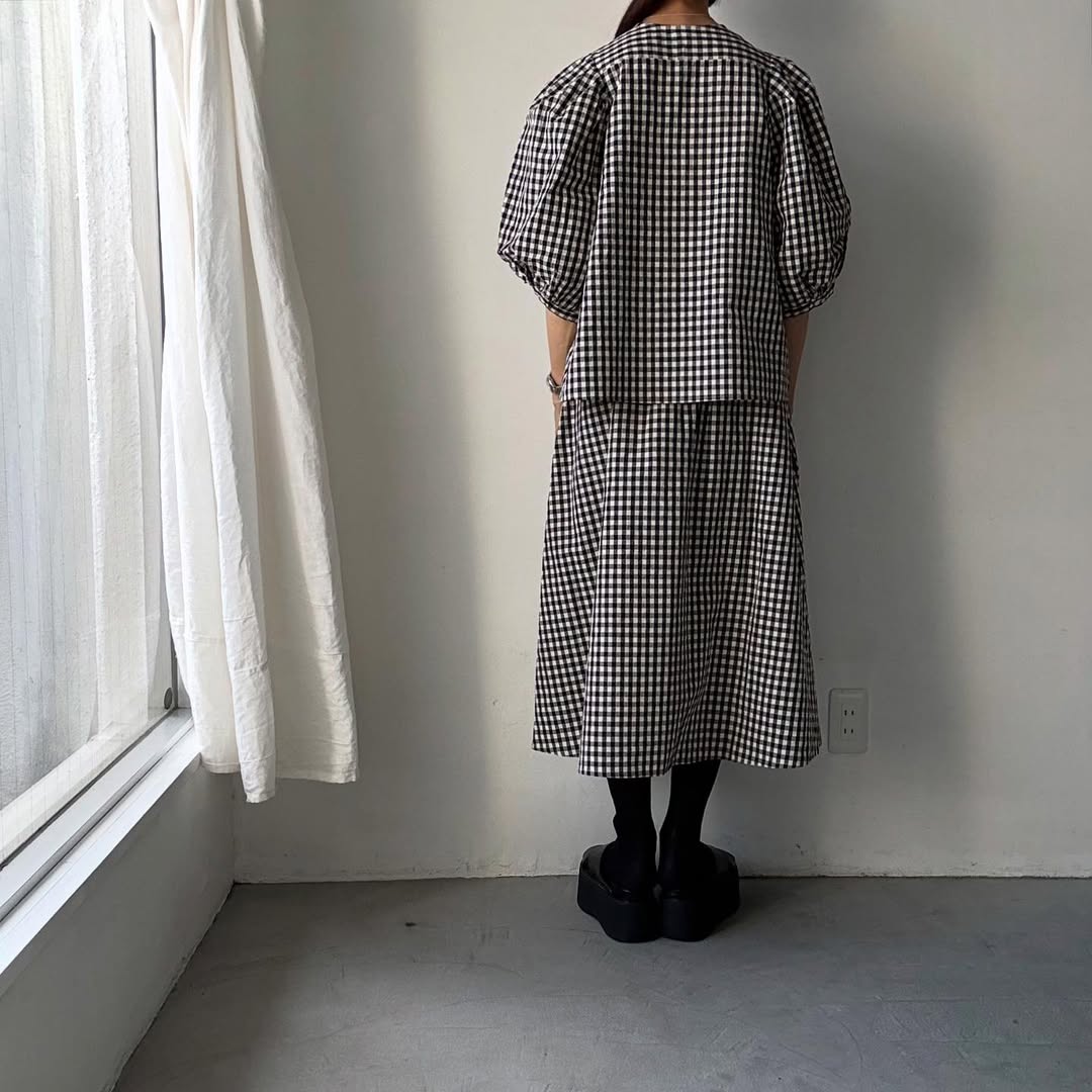 R&D.M.Co ギンガムチェックビッグバルーンスリーブブラウス